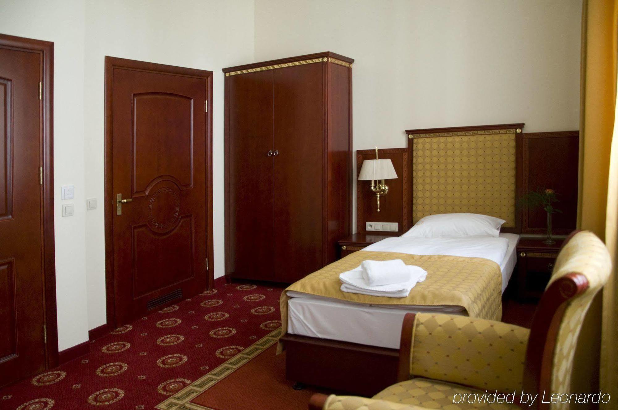 Hotel Holiday Park 3* Varšava