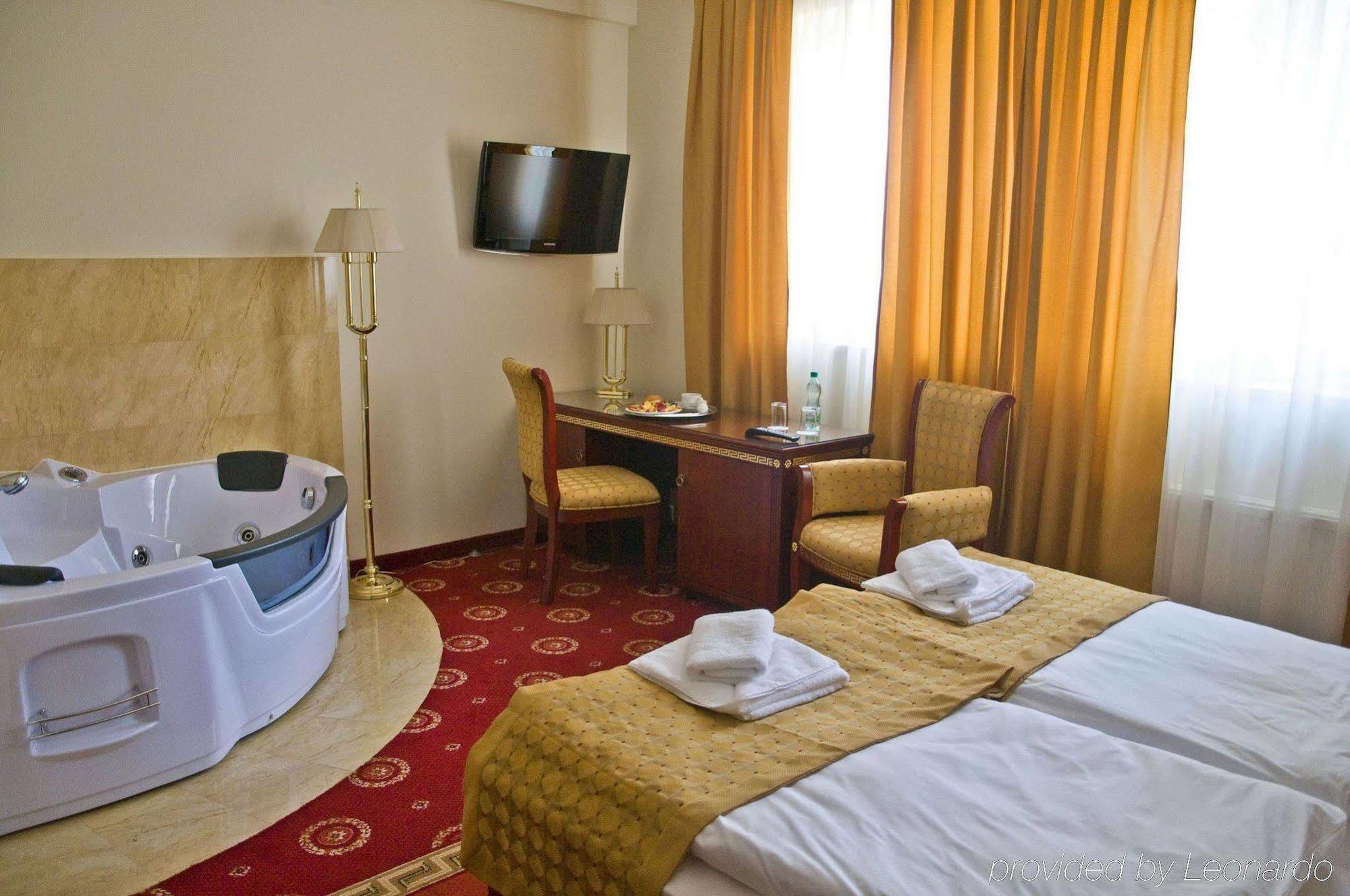 Hotel Holiday Park 3* Warsaw